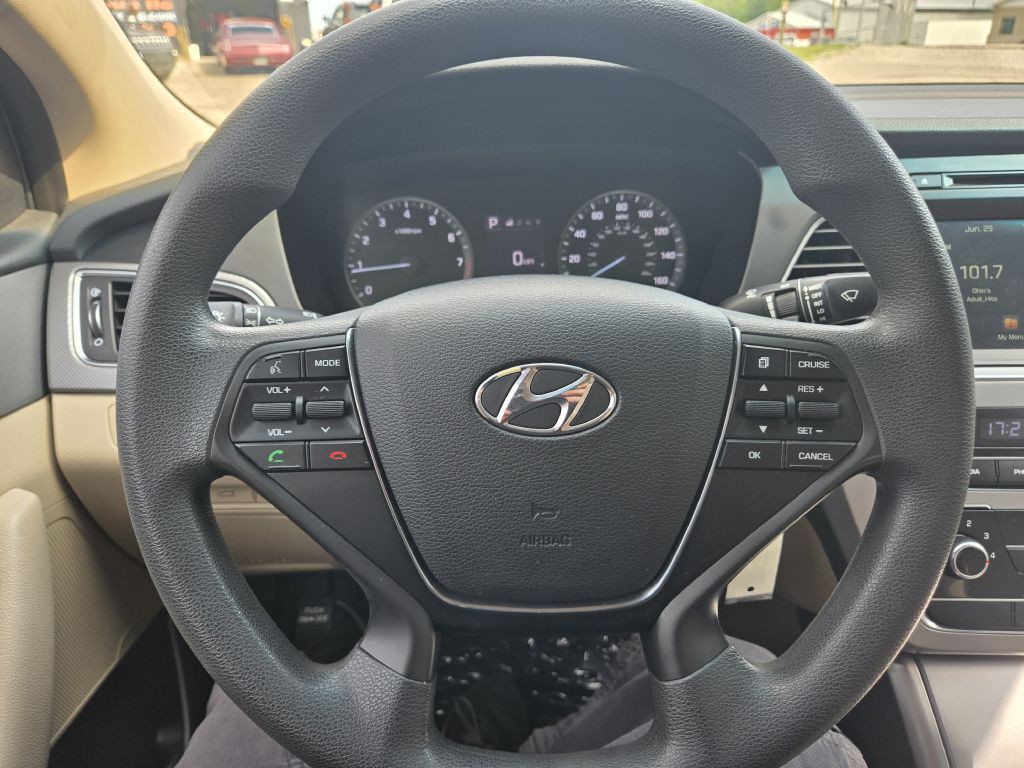 2016 Hyundai Sonata Image 14