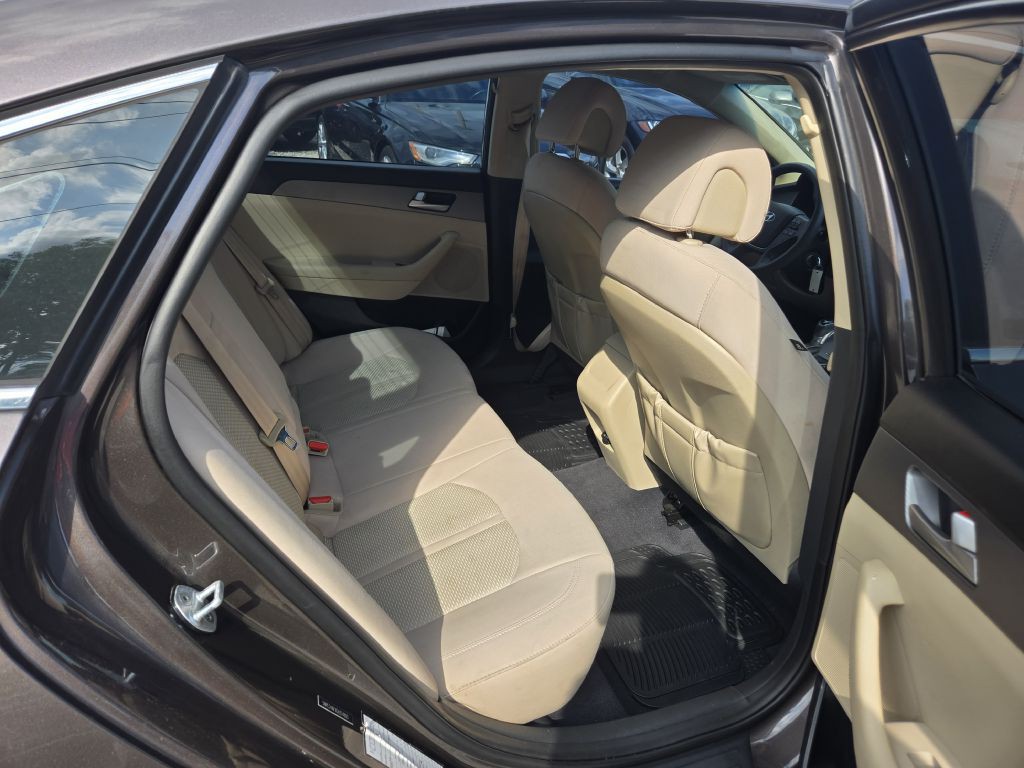 2016 Hyundai Sonata Image 25