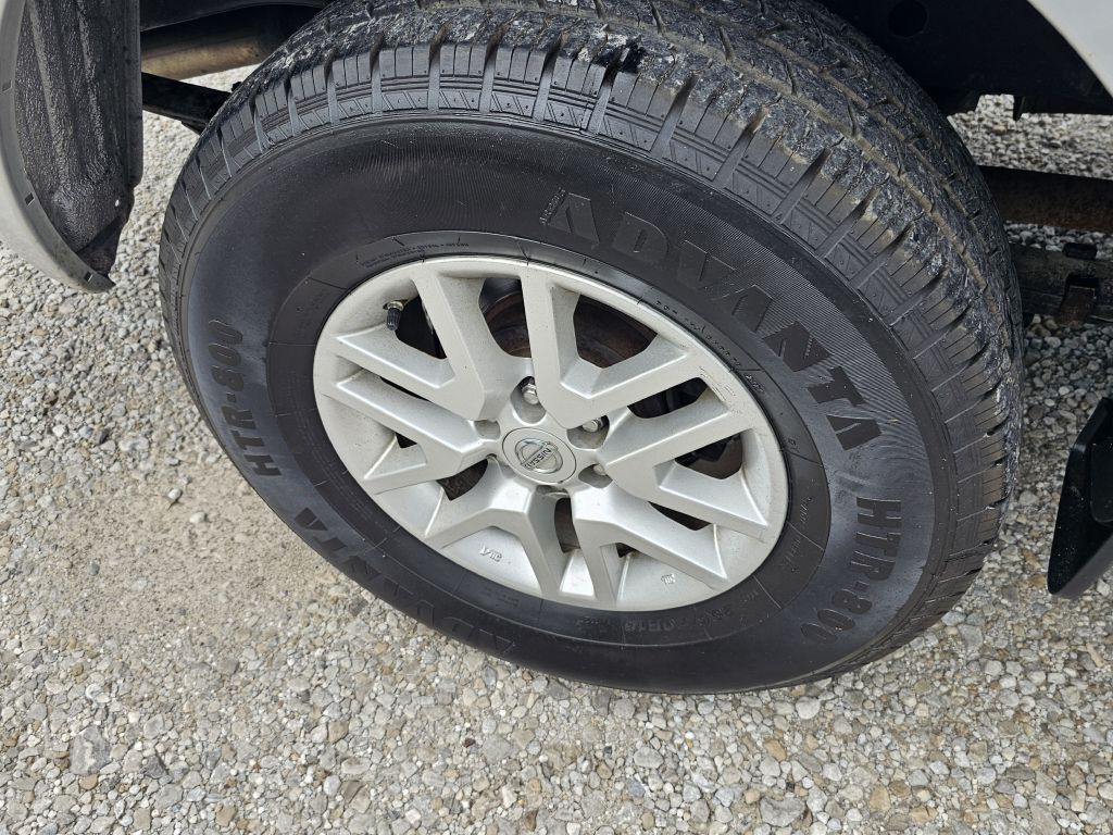 2019 Nissan Frontier Image 9
