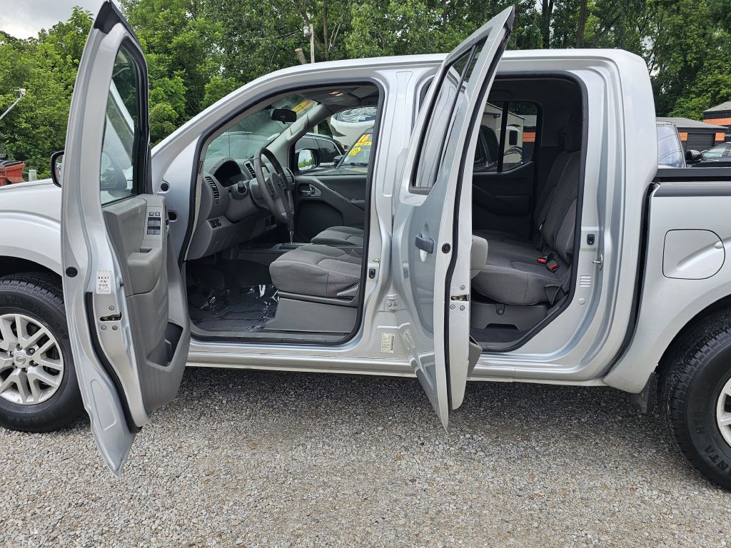 2019 Nissan Frontier Image 15