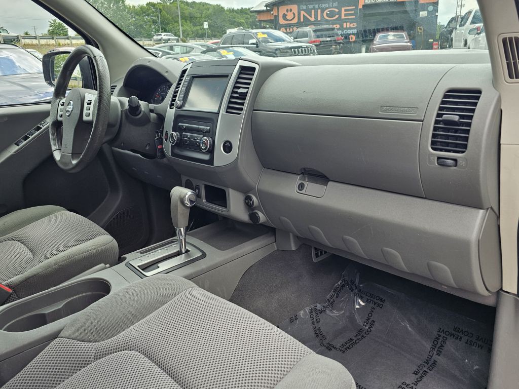 2019 Nissan Frontier Image 25