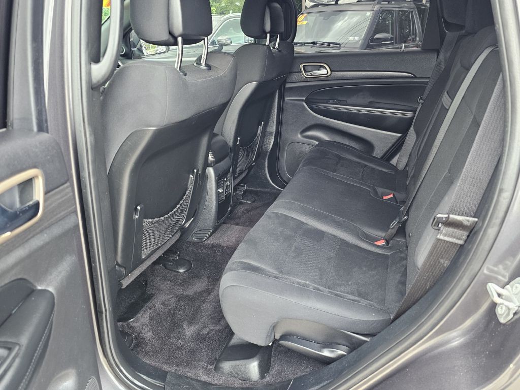 2017 Jeep Grand Cherokee Image 20