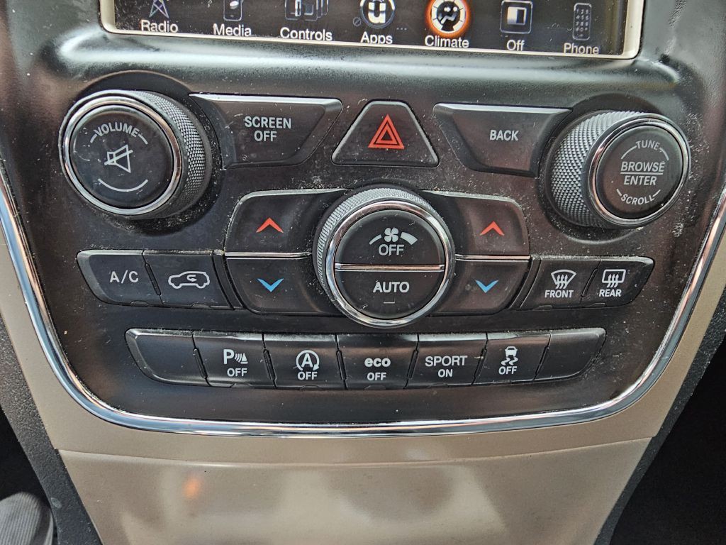 2017 Jeep Grand Cherokee Image 32