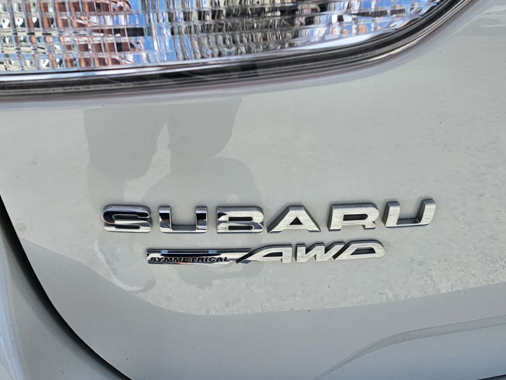 2022 Subaru Forester Image 12