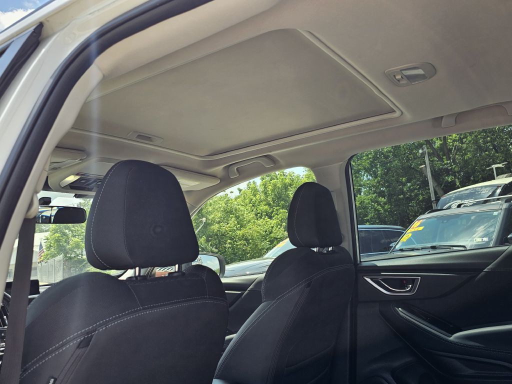 2022 Subaru Forester Image 19