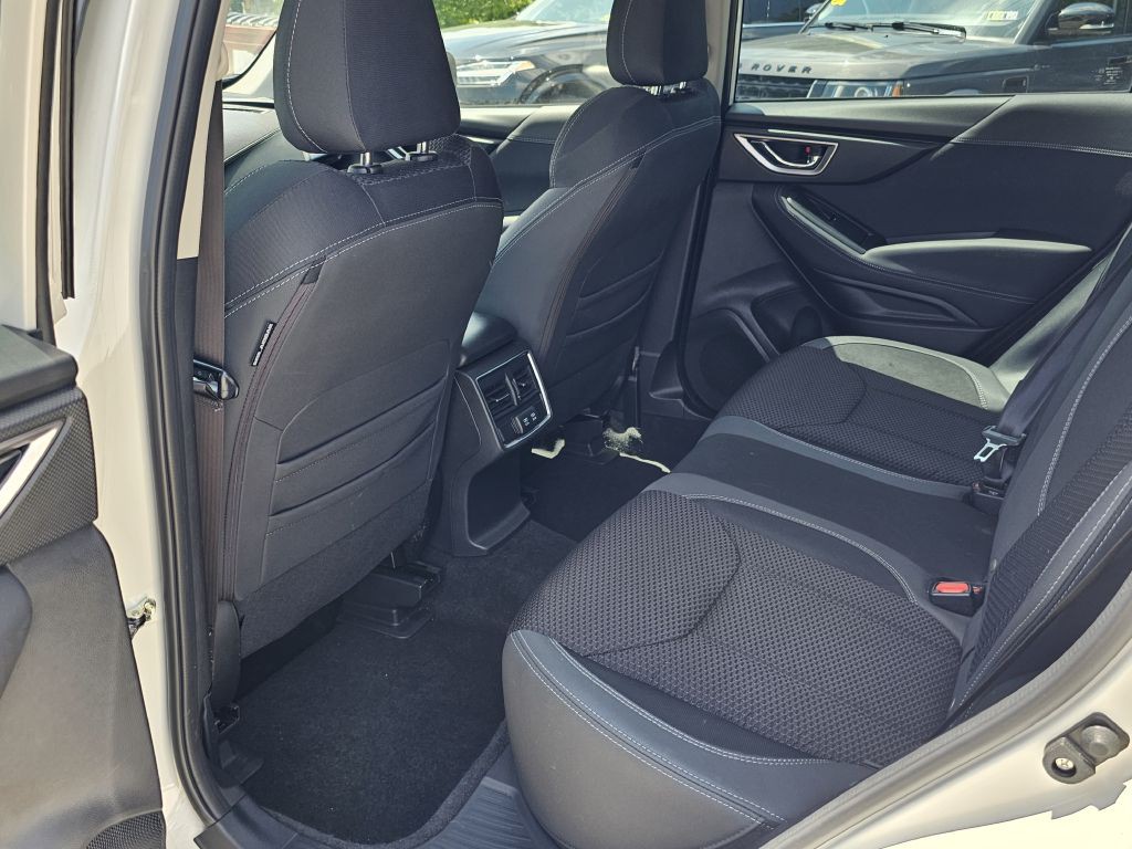 2022 Subaru Forester Image 20