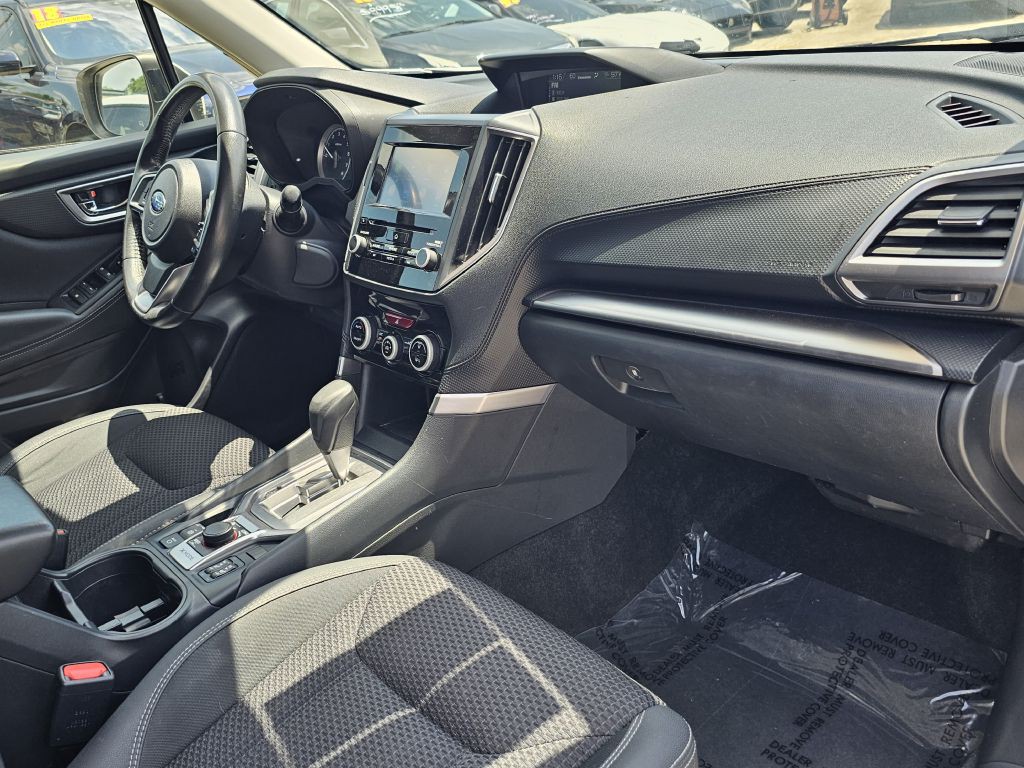 2022 Subaru Forester Image 23