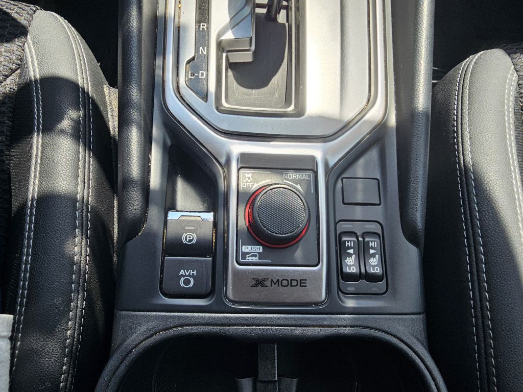 2022 Subaru Forester Image 32
