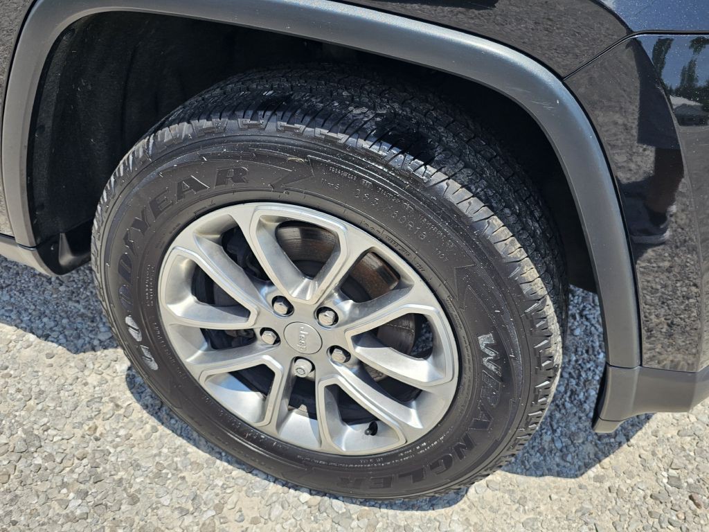 2016 Jeep Grand Cherokee Image 9