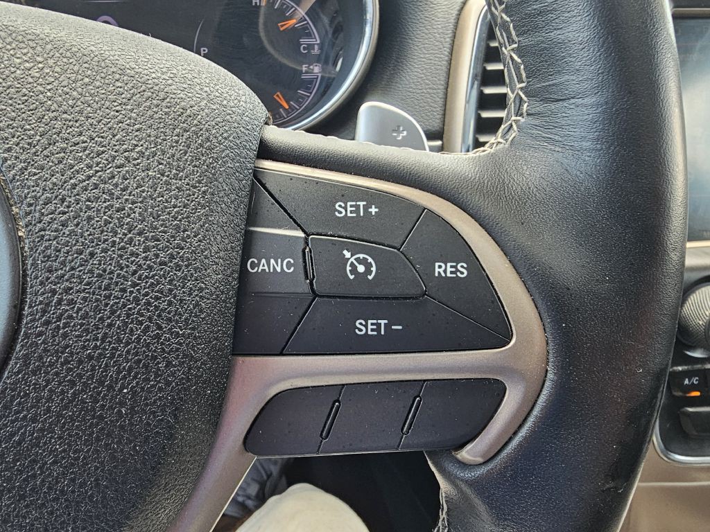 2016 Jeep Grand Cherokee Image 34
