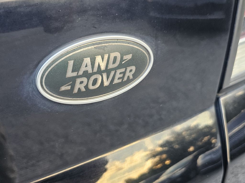 2017 Land Rover Range Rover Sport Image 13
