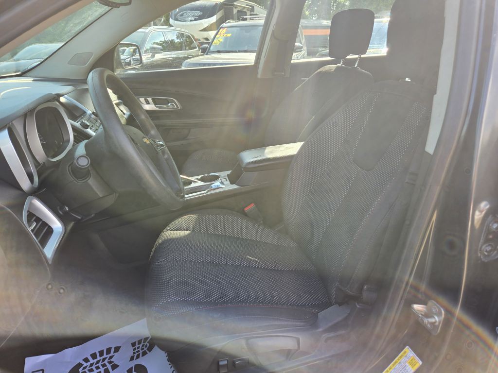 2017 Chevrolet Equinox Image 12