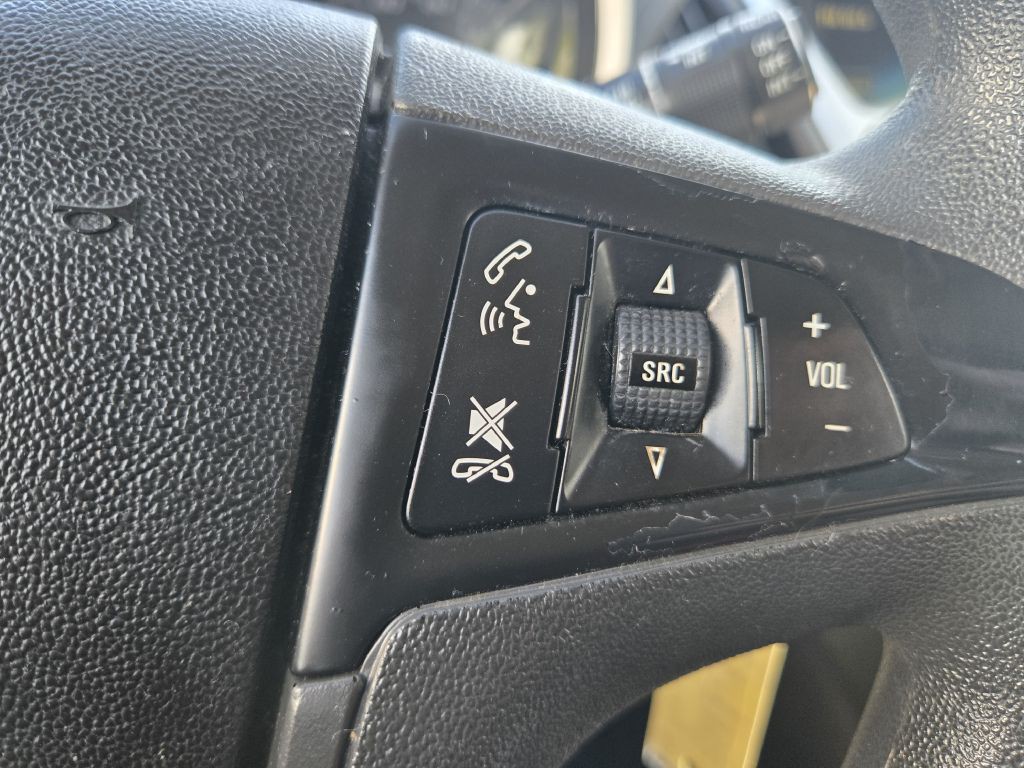2017 Chevrolet Equinox Image 17