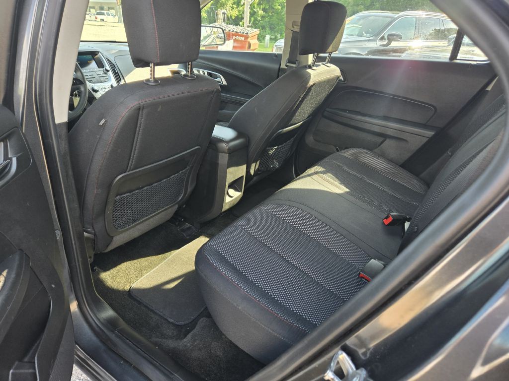 2017 Chevrolet Equinox Image 24