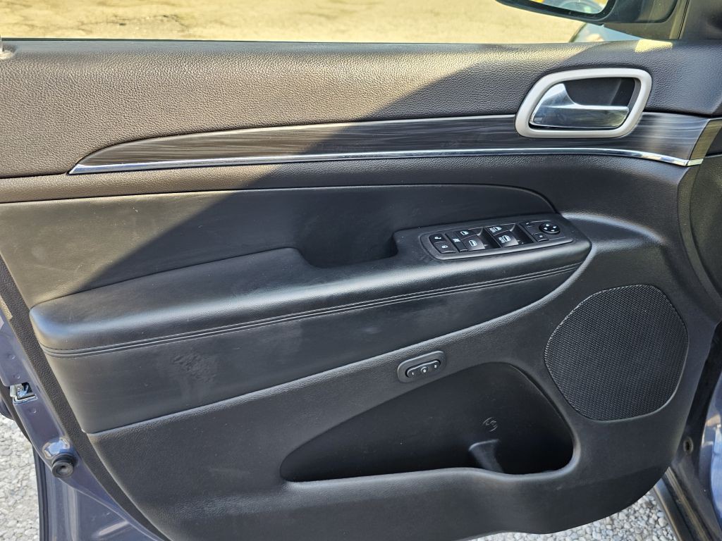 2020 Jeep Grand Cherokee Image 16