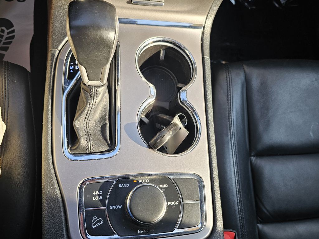2020 Jeep Grand Cherokee Image 32
