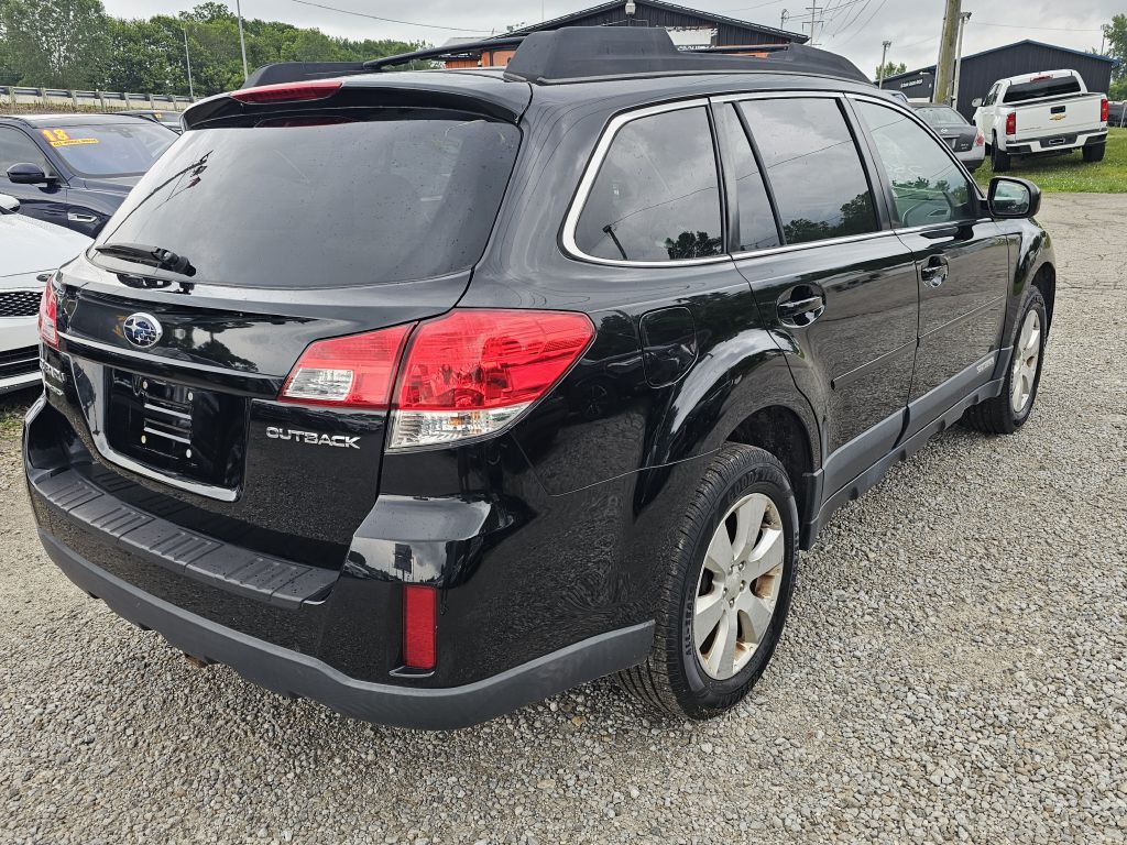 2011 Subaru Outback Image 5