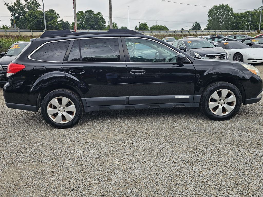 2011 Subaru Outback Image 6