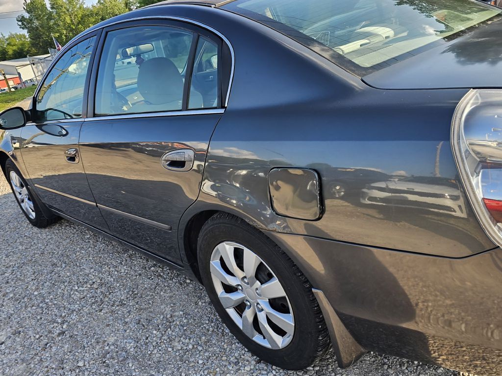 2006 Nissan Altima Image 11