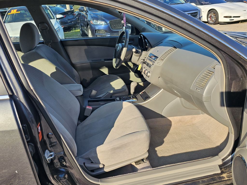 2006 Nissan Altima Image 17