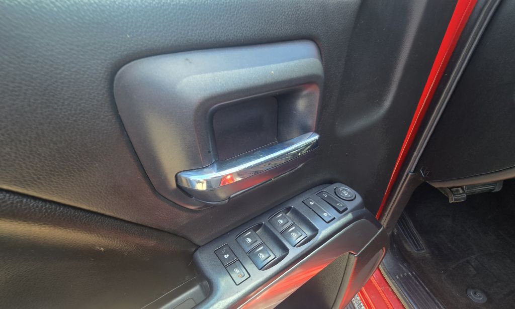 2015 Chevrolet Silverado 1500 Image 17