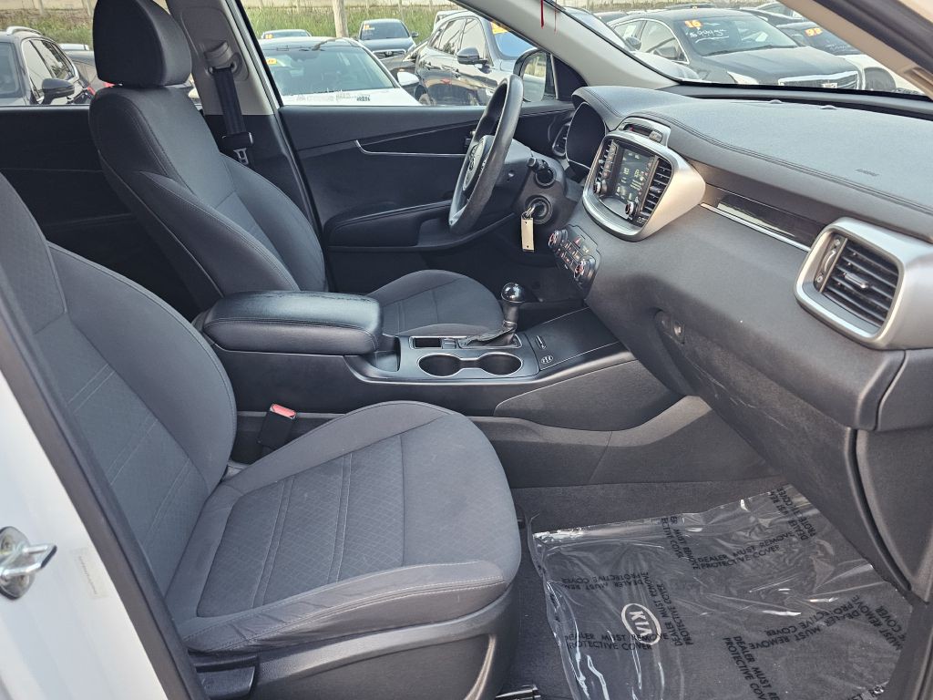 2018 Kia Sorento Image 21