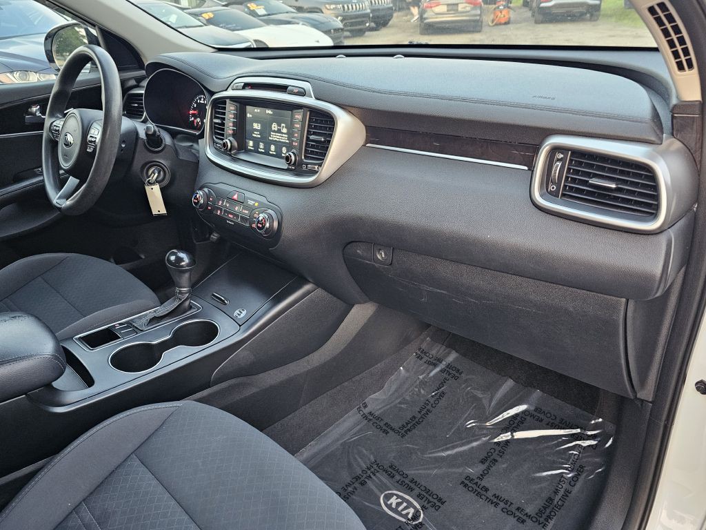 2018 Kia Sorento Image 23