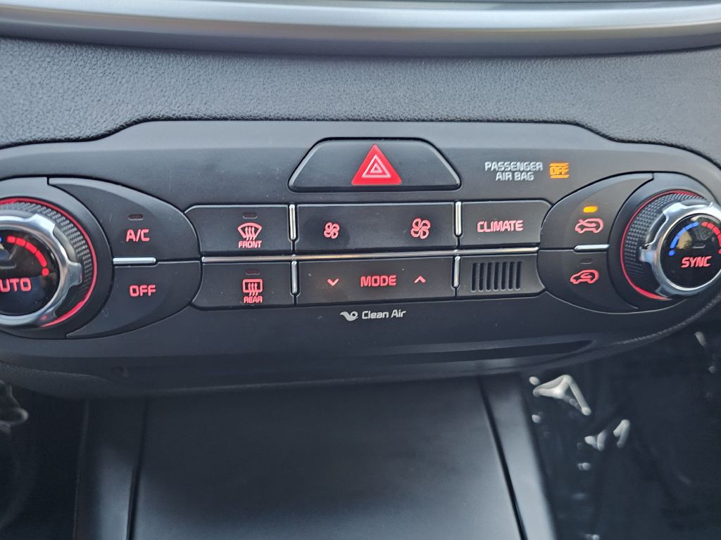 2018 Kia Sorento Image 30