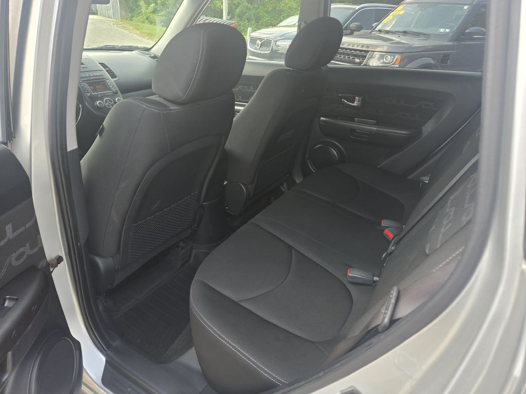 2013 Kia Soul Image 21
