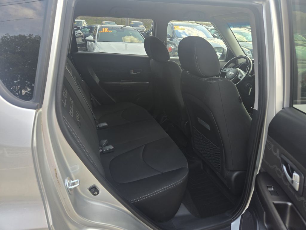 2013 Kia Soul Image 22