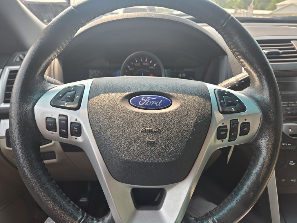 2014 Ford Explorer Image 16