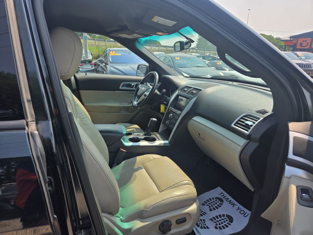 2014 Ford Explorer Image 29