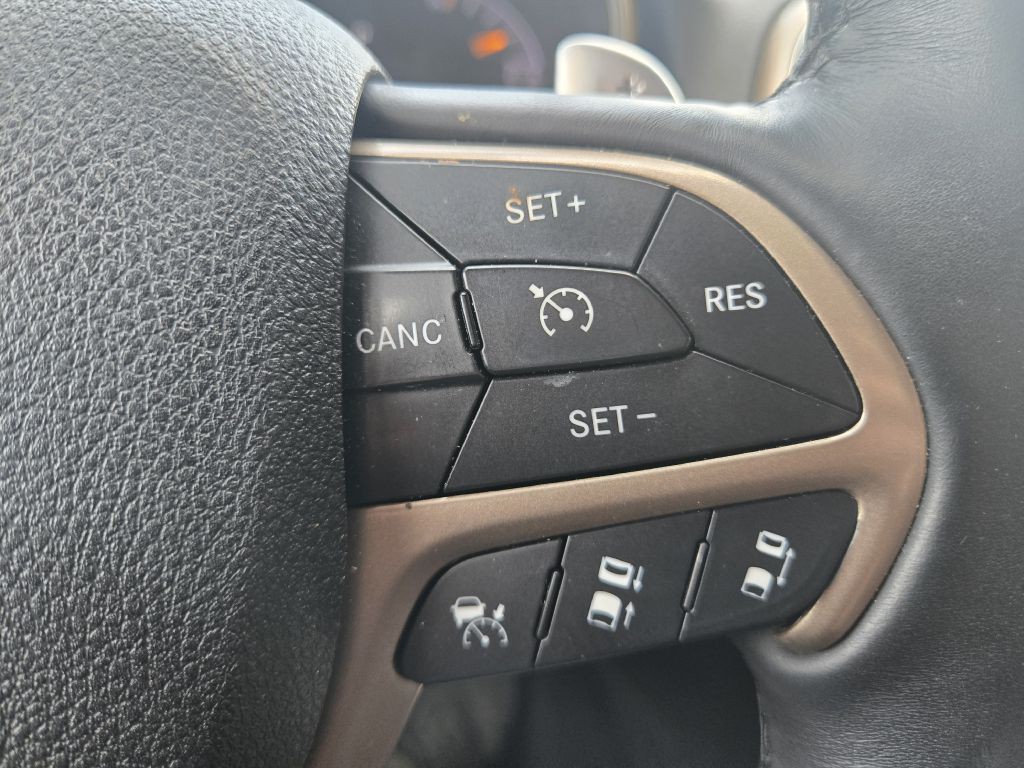 2014 Jeep Grand Cherokee Image 19