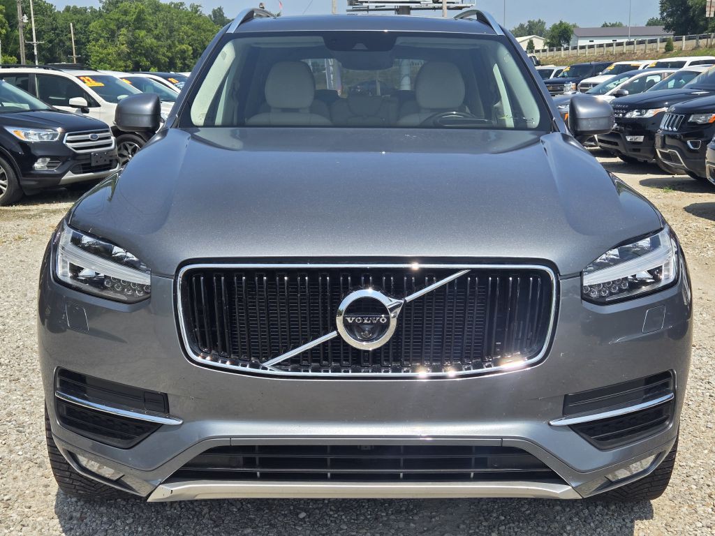 2018 Volvo XC90 Image 2