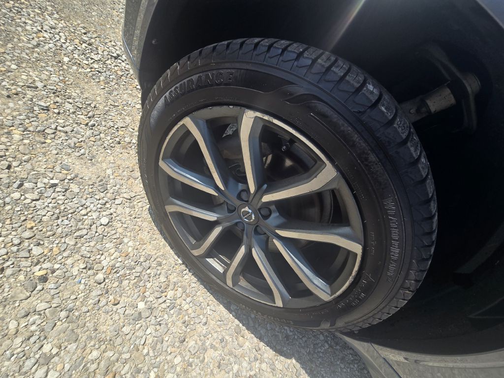 2018 Volvo XC90 Image 10
