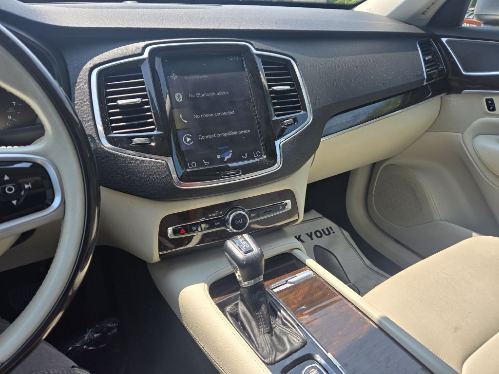2018 Volvo XC90 Image 18