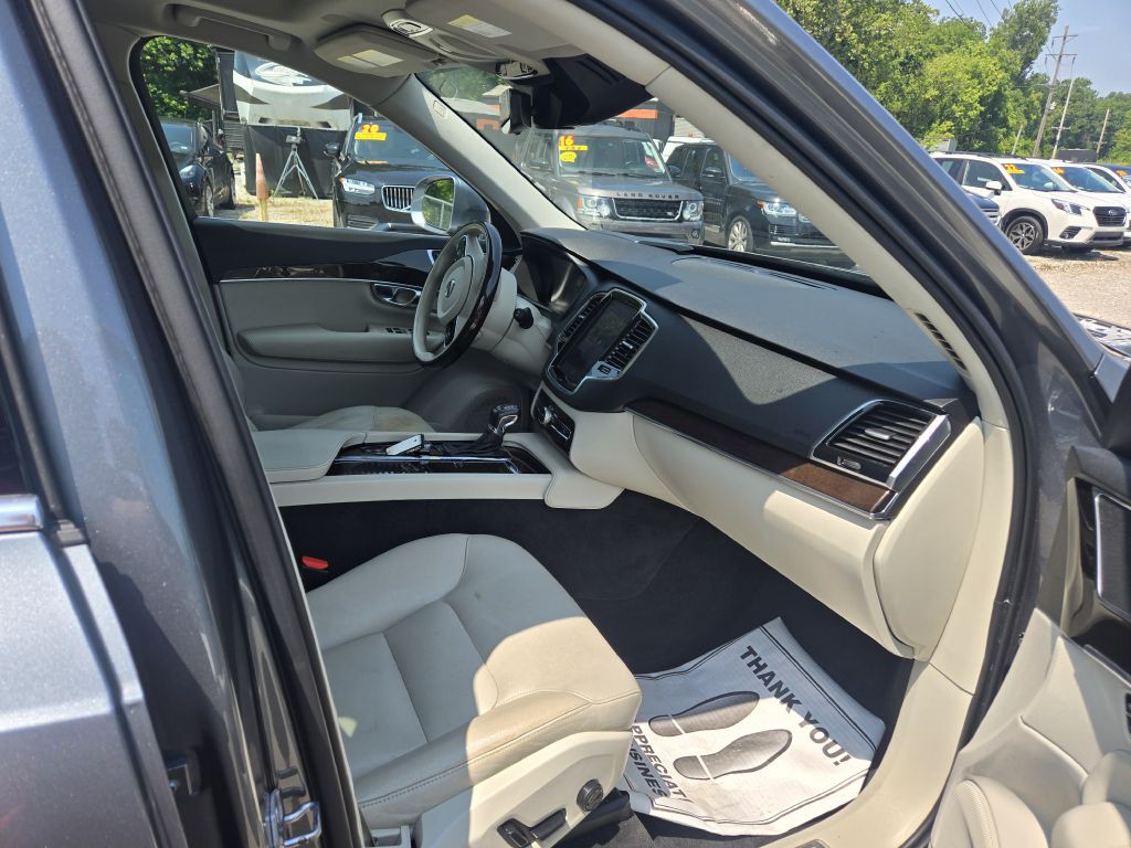2018 Volvo XC90 Image 35