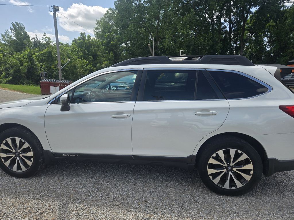 2017 Subaru Outback Image 8