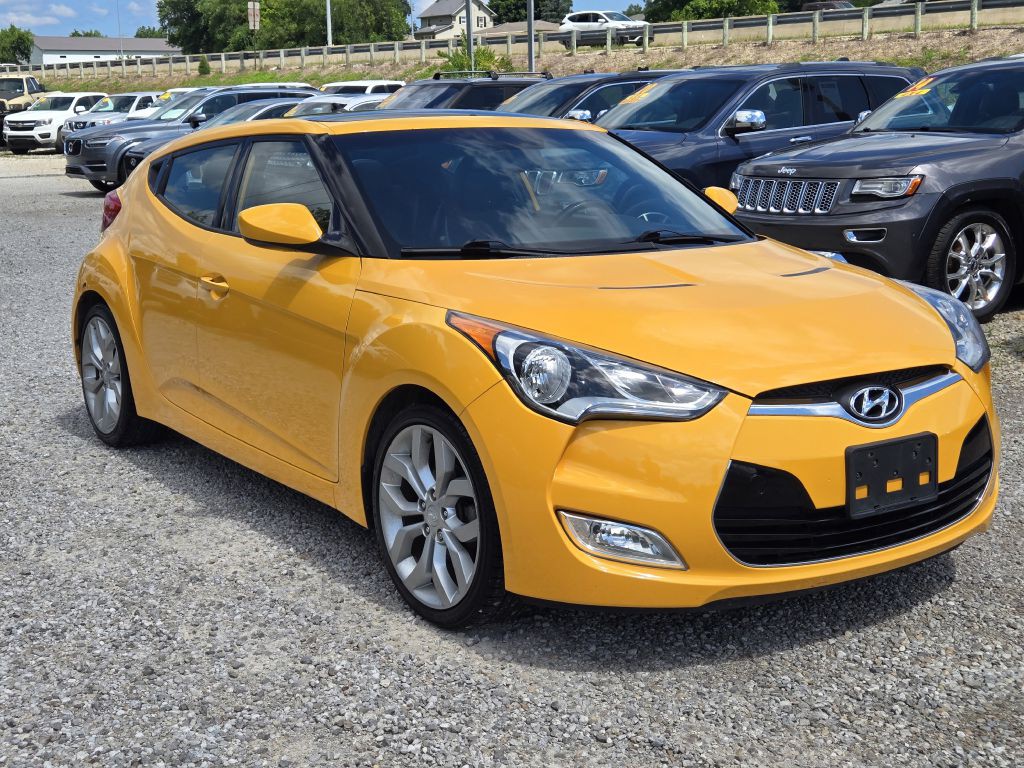 2015 Hyundai Veloster Image 3
