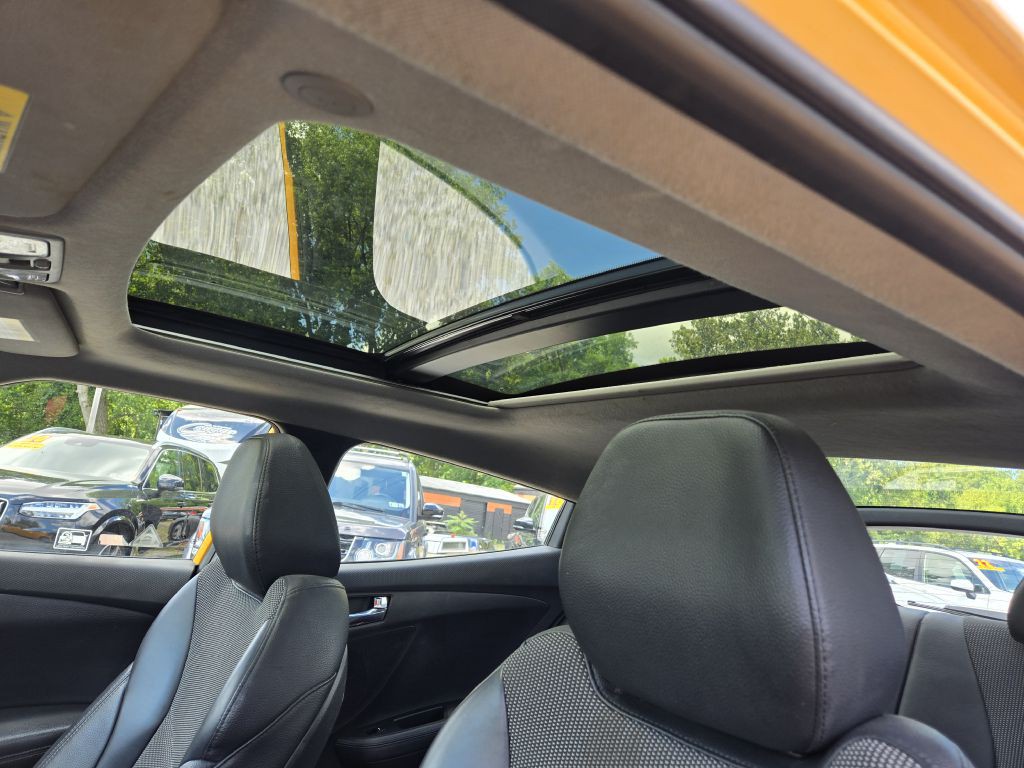 2015 Hyundai Veloster Image 20