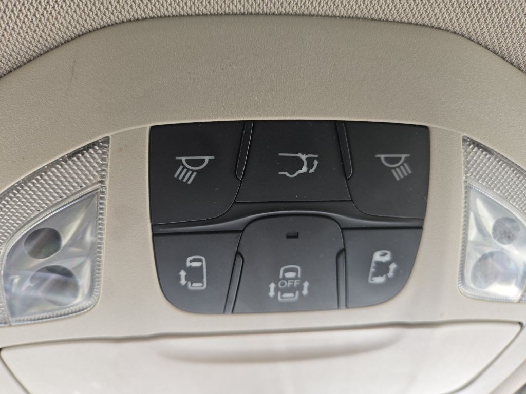 2017 Chrysler Pacifica Image 22