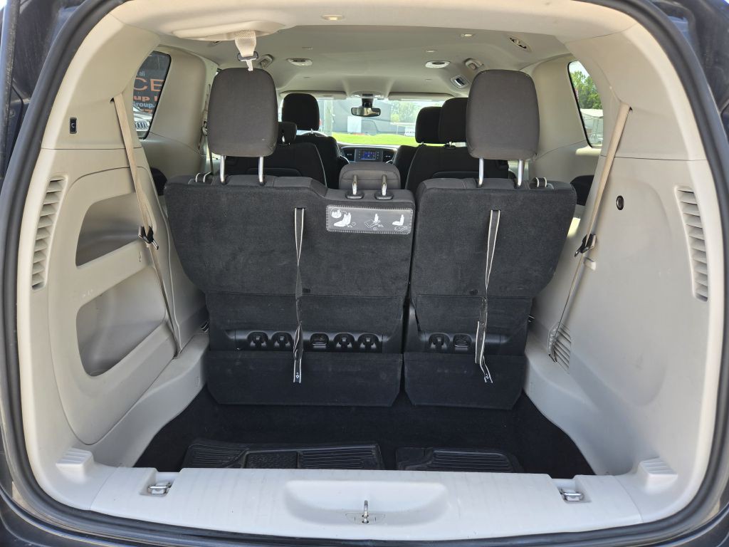 2017 Chrysler Pacifica Image 33
