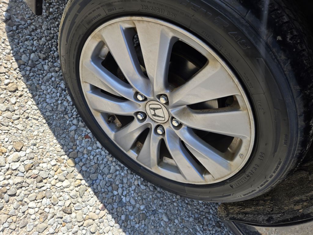 2011 Honda Accord Image 10