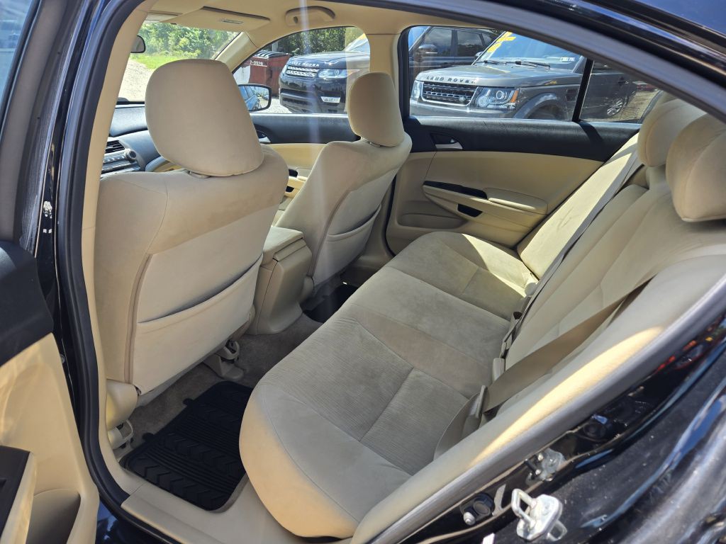 2011 Honda Accord Image 22