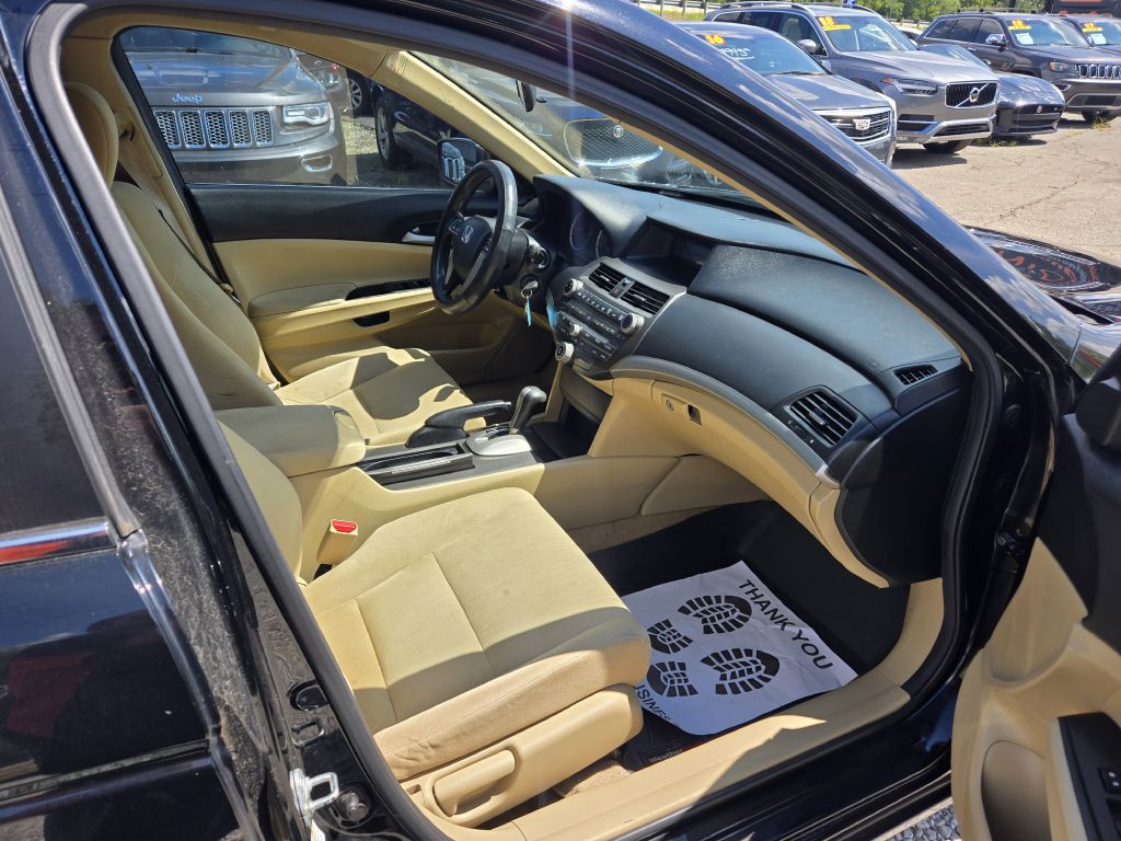2011 Honda Accord Image 24