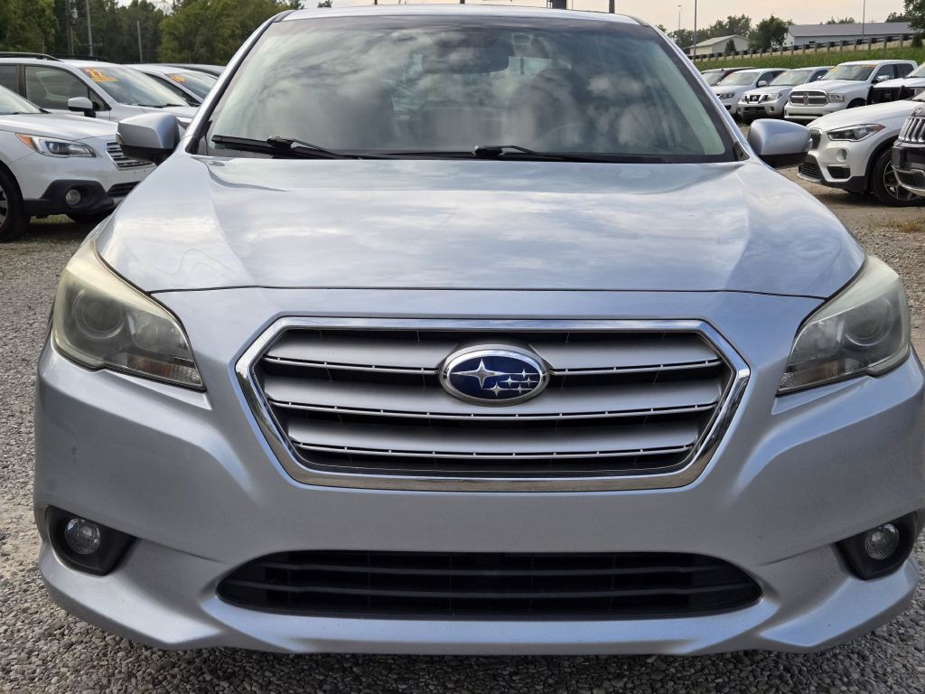 2016 Subaru Legacy Image 2