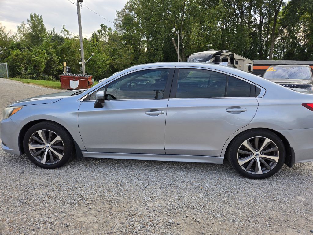 2016 Subaru Legacy Image 8
