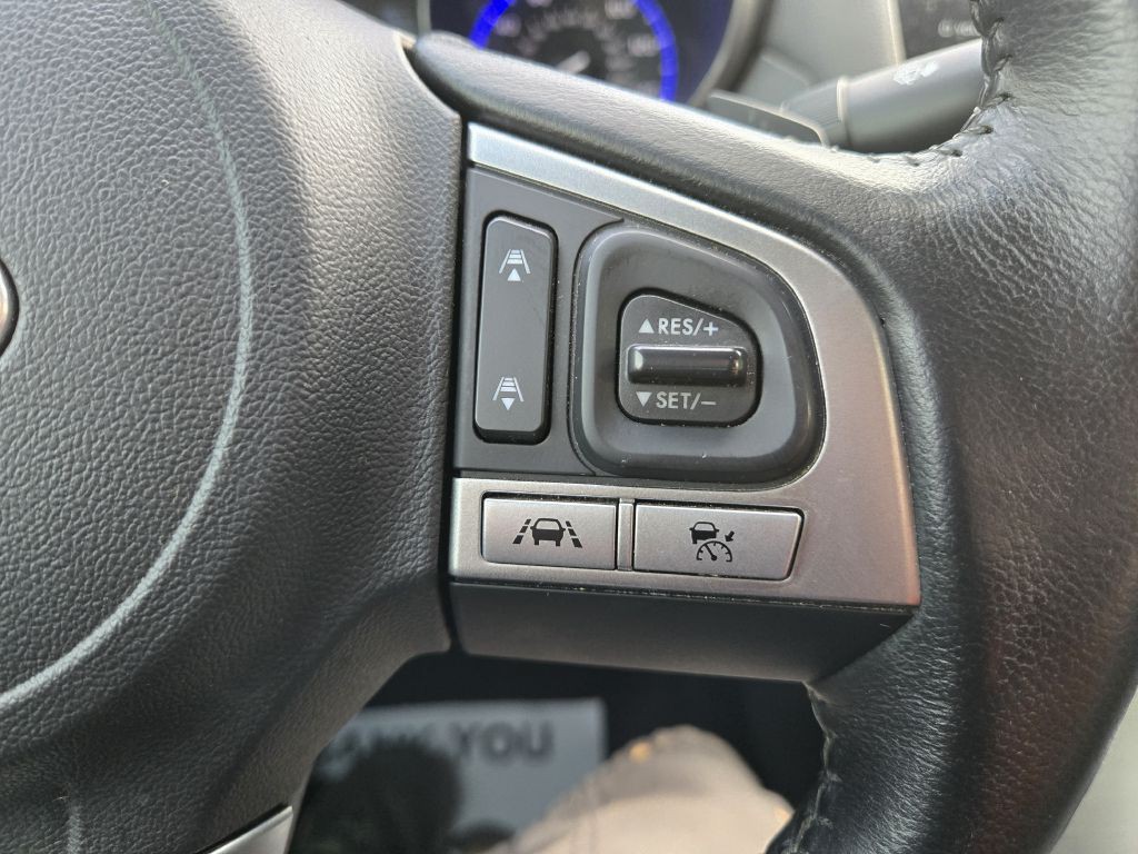 2016 Subaru Legacy Image 18