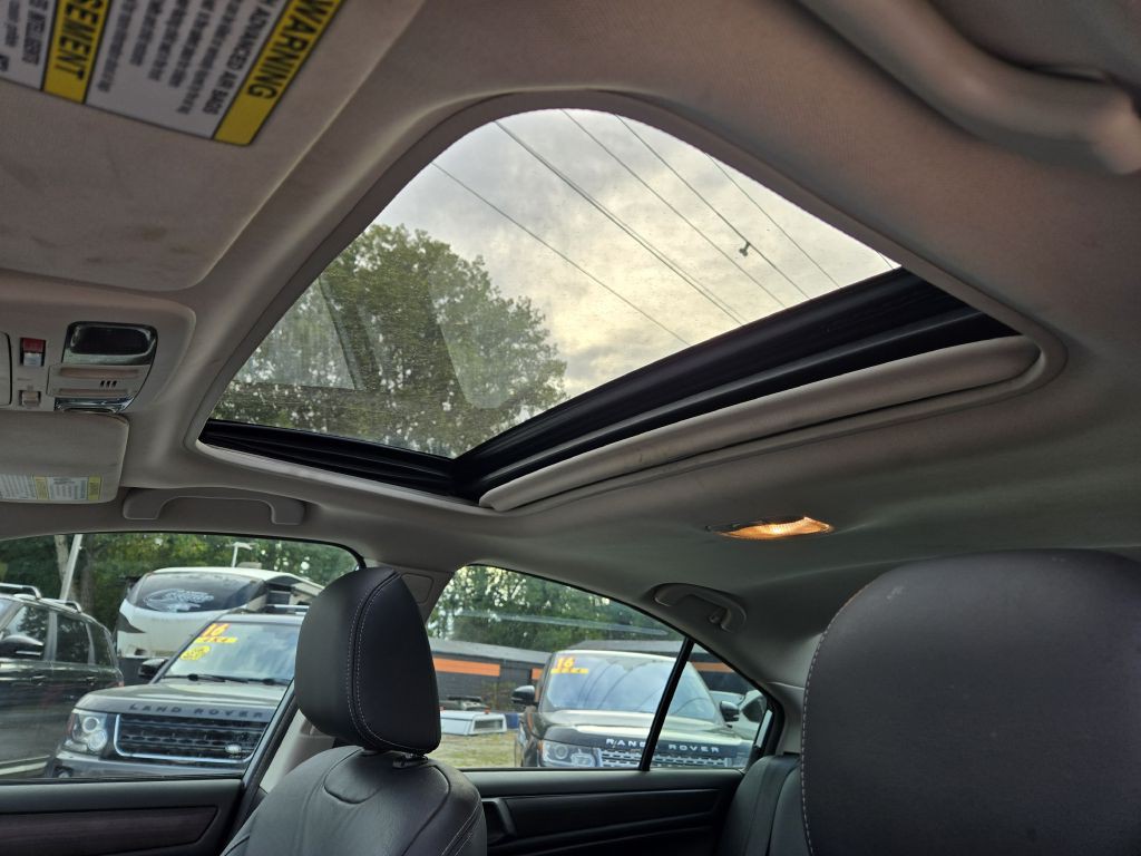 2016 Subaru Legacy Image 26