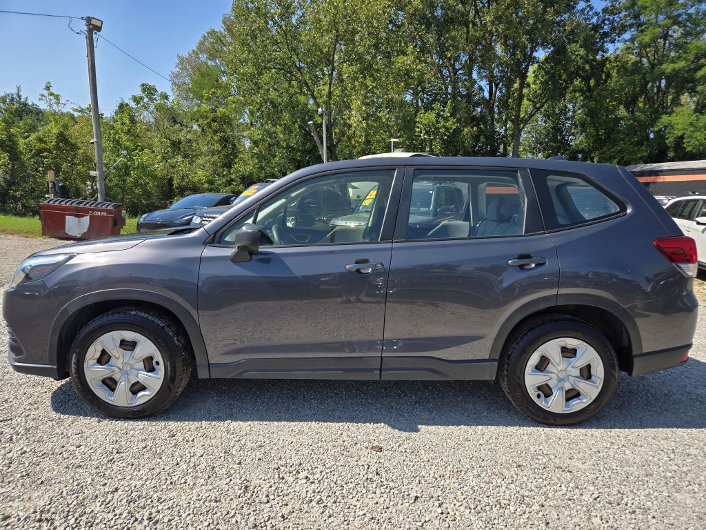2022 Subaru Forester Image 8